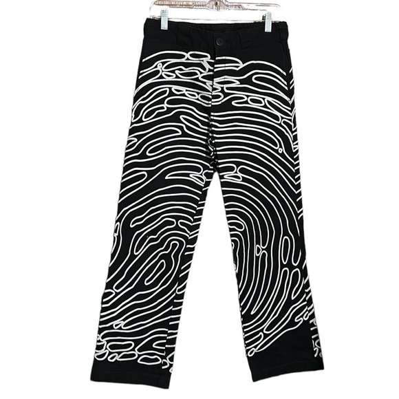 Hot Lava Thumbprint Work pant -Unisex
Wide Black White Print Size Small - Picture 6 of 16